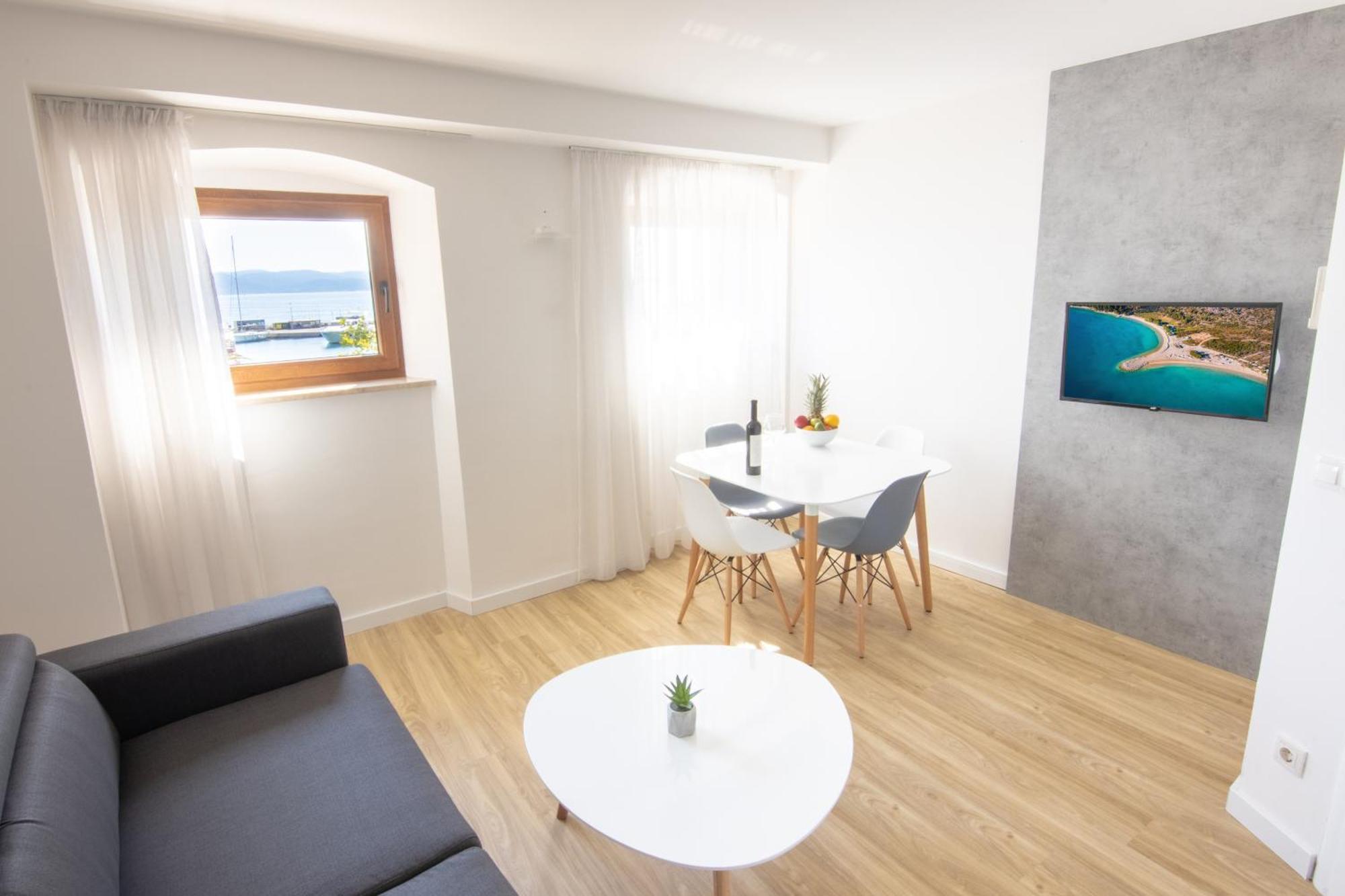 Bed & Breakfast Portun In The Center Baška Voda المظهر الخارجي الصورة