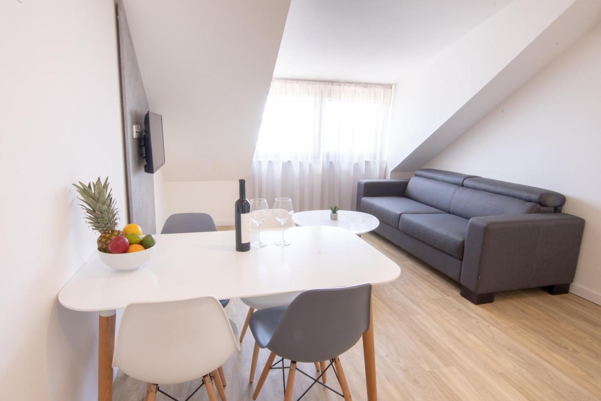 Bed & Breakfast Portun In The Center Baška Voda المظهر الخارجي الصورة