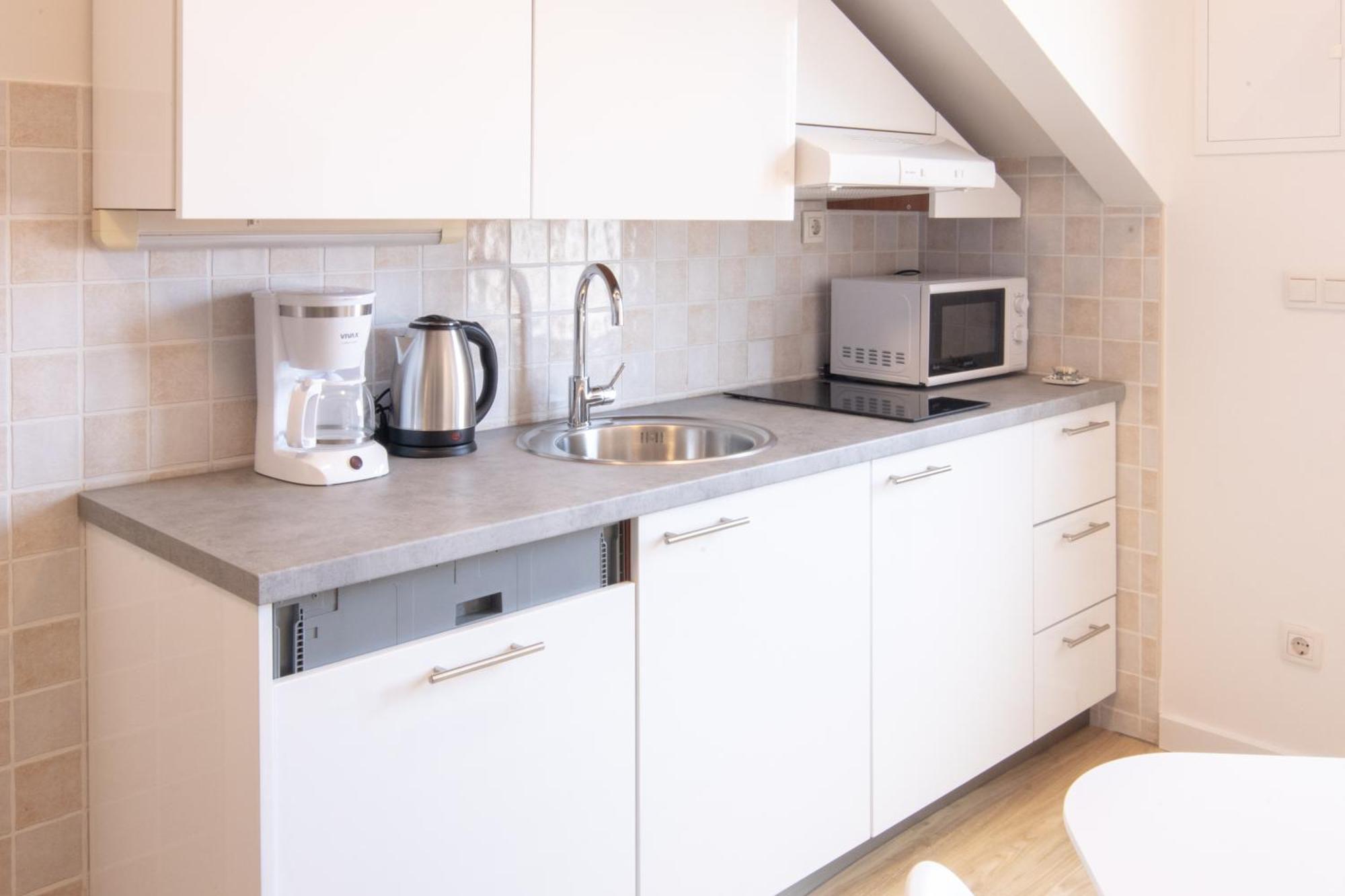 Bed & Breakfast Portun In The Center Baška Voda المظهر الخارجي الصورة