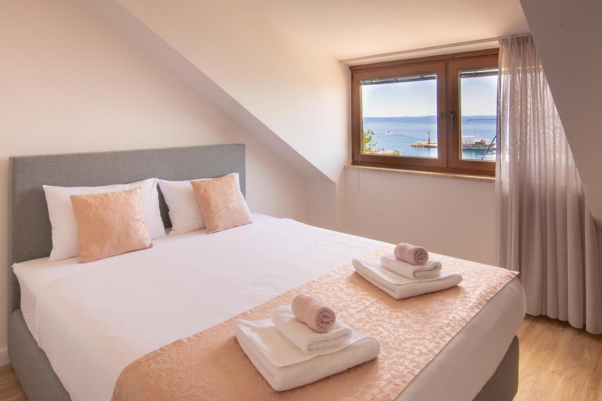Bed & Breakfast Portun In The Center Baška Voda المظهر الخارجي الصورة