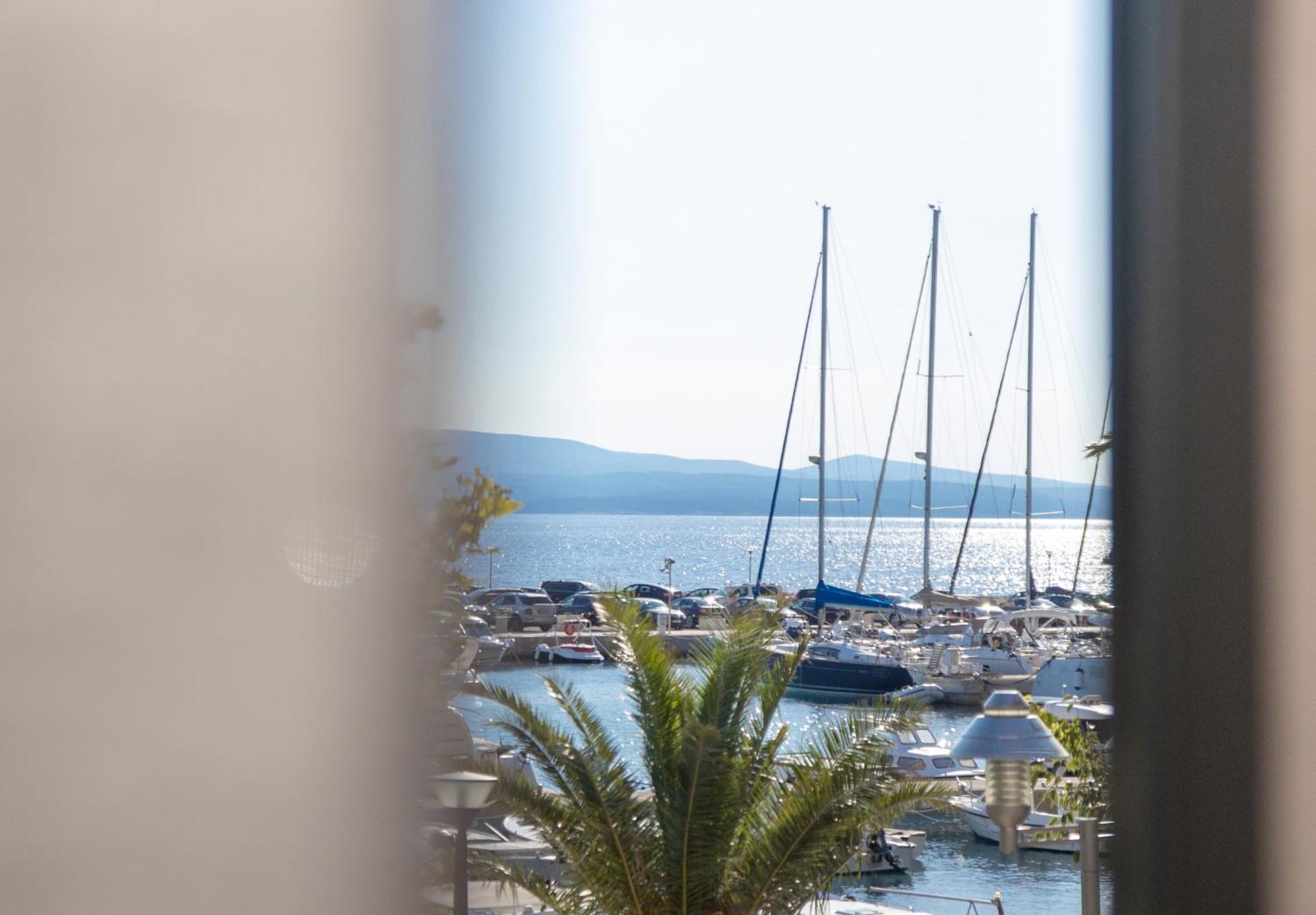 Bed & Breakfast Portun In The Center Baška Voda المظهر الخارجي الصورة