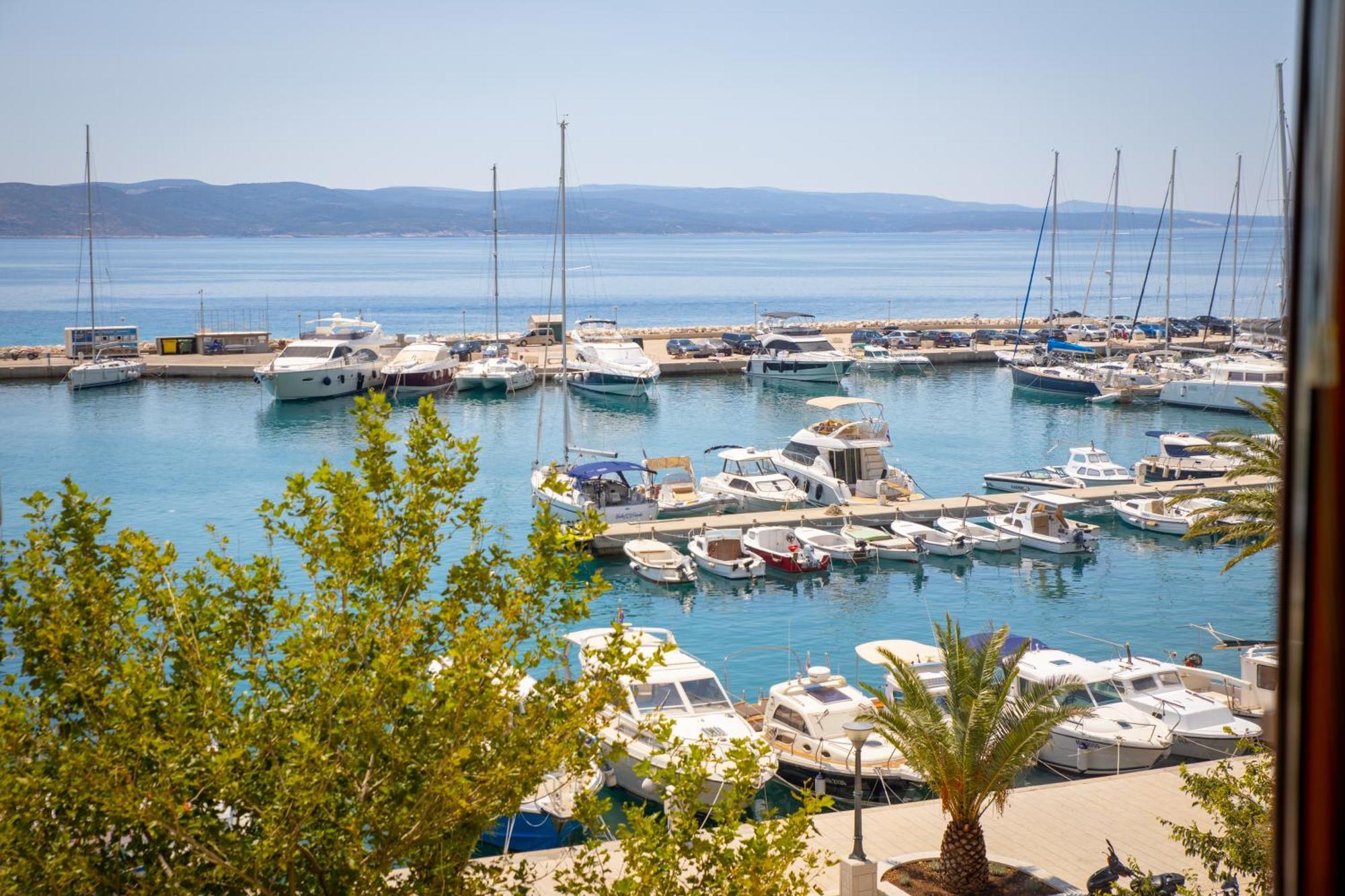 Bed & Breakfast Portun In The Center Baška Voda المظهر الخارجي الصورة