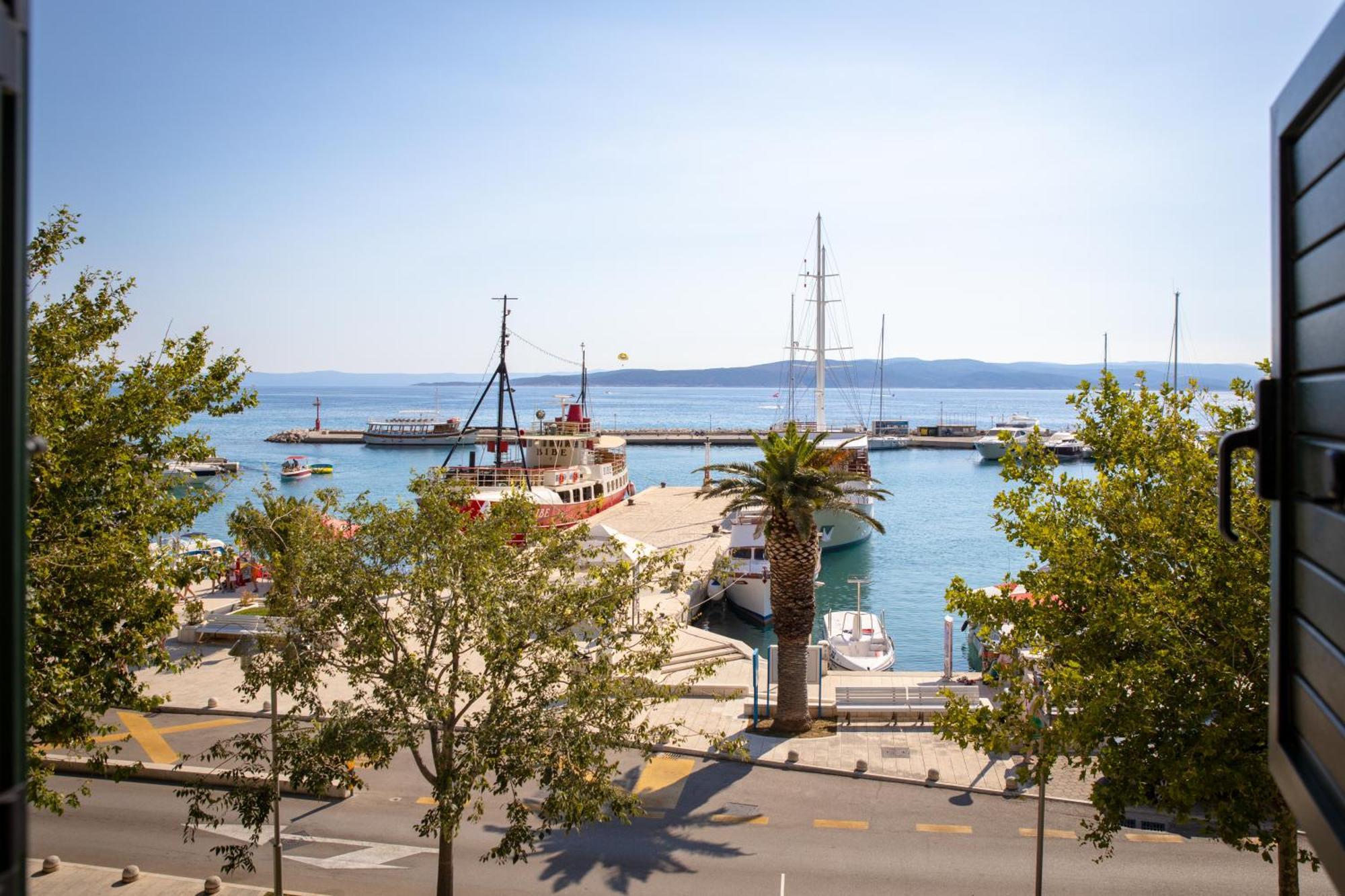 Bed & Breakfast Portun In The Center Baška Voda المظهر الخارجي الصورة